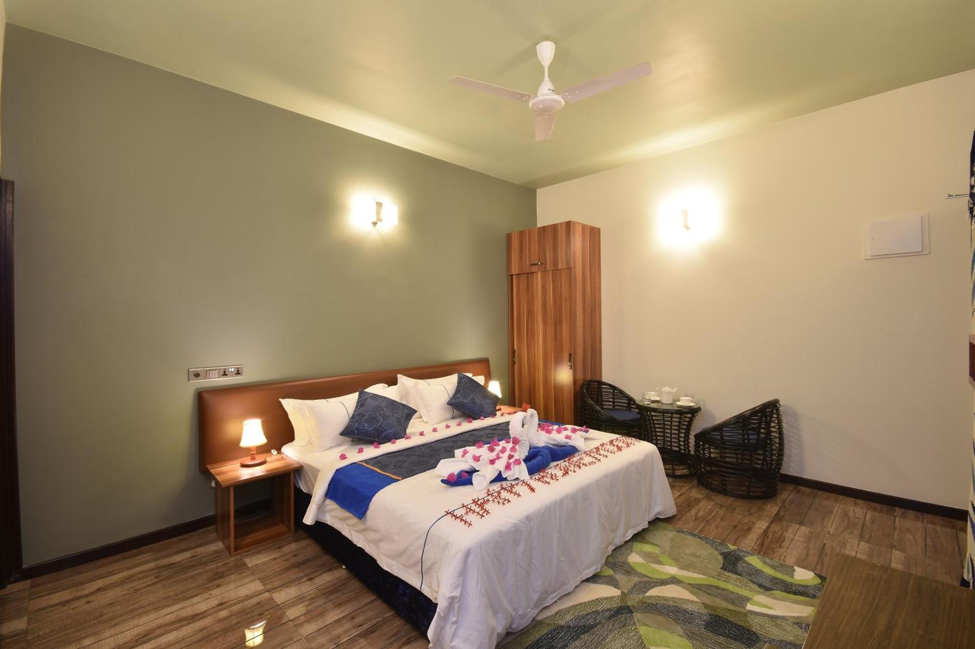 Island Home Inn Ukulhas Exterior foto