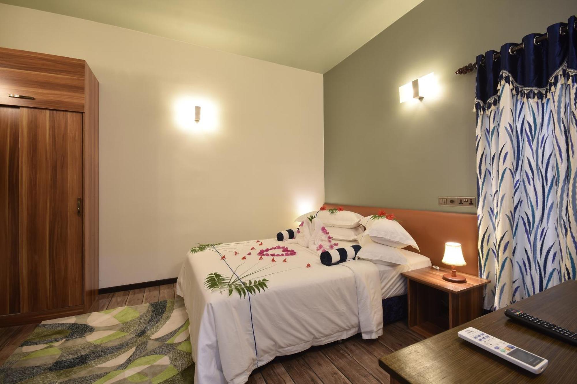 Island Home Inn Ukulhas Exterior foto
